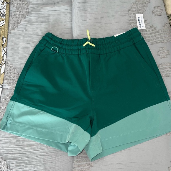 Old Navy Lulu Lemon Dupe Women's Athletic Shorts - Picture 1 of 4